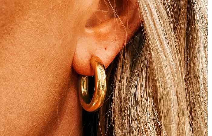Simple Latest Design of Gold Earrings (3)